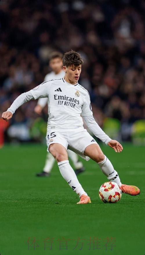 皇马仍在寻找魔笛替代者 居莱尔顶替效果不好 皇马仍在寻找魔笛替代者 居莱尔顶替效果不好